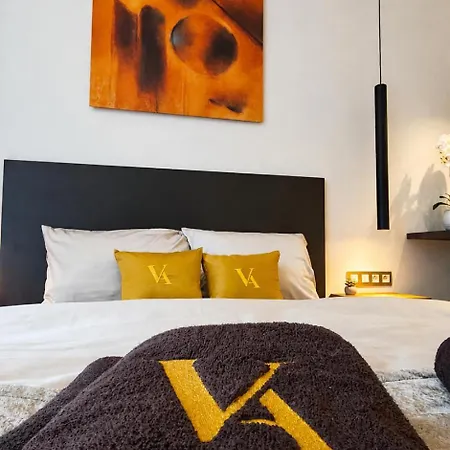 Golden Balance - Vivien *